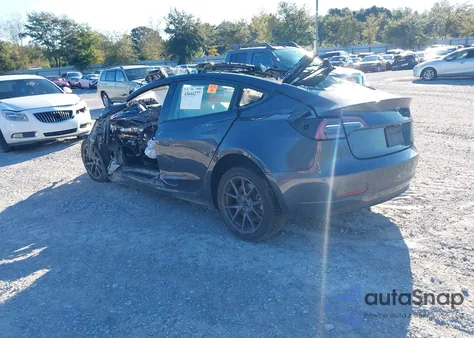2023 Tesla Model 3 Rear-Wheel Drive z USA, uszkodzony, nr VIN 5YJ3E1EA1PF673946